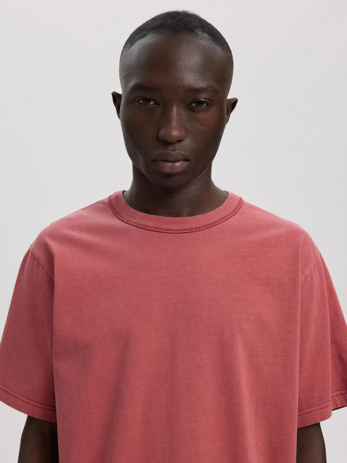 model_shot-detail